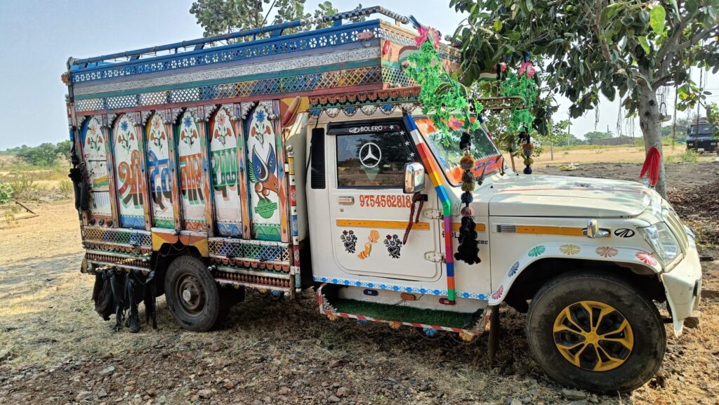 08-लाइन रोड से गौ तस्करी करते 03 गौ तस्कर गिरफ्तार