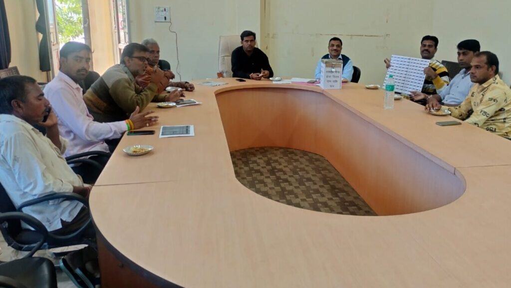 भूतपूर्वक सैनिक व उनके आश्रितों की सार्वजनिक मदद सशस्त्र सेवा झंडा दिवस 7 दिसंबर