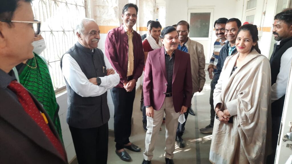 नीमच सिविल अस्पताल में थेलेसिमिया वार्ड का हुआ शुभारंभ नीमच सिविल अस्पताल में थेलेसिमिया वार्ड का हुआ शुभारंभ