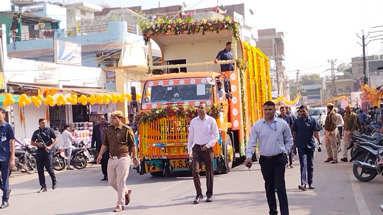 केंद्रीय गृह मंत्री अमित शाह के आज भाजपा प्रत्याशी के समर्थन में रोड शो के मद्देनजर किया प्री रियर्सल