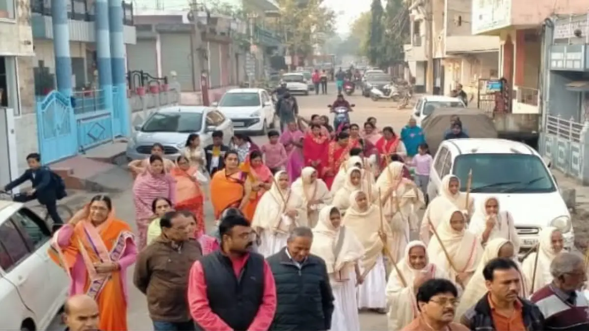 मंदिर निर्माण कराना मोक्ष का आरक्षण है- साध्वी श्री अमिदर्शा श्रीजी महाराज साहब