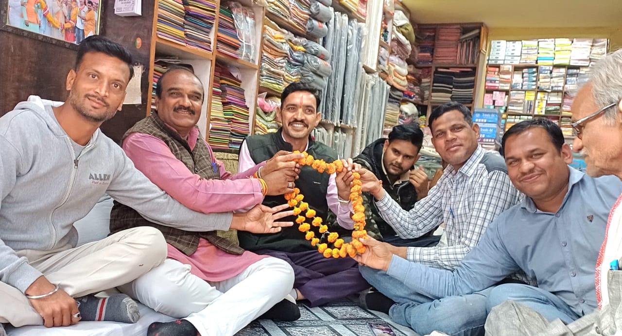 भाजपा की युवा नेता श्री चारण का जन्मदिन धूमधाम से मनाया