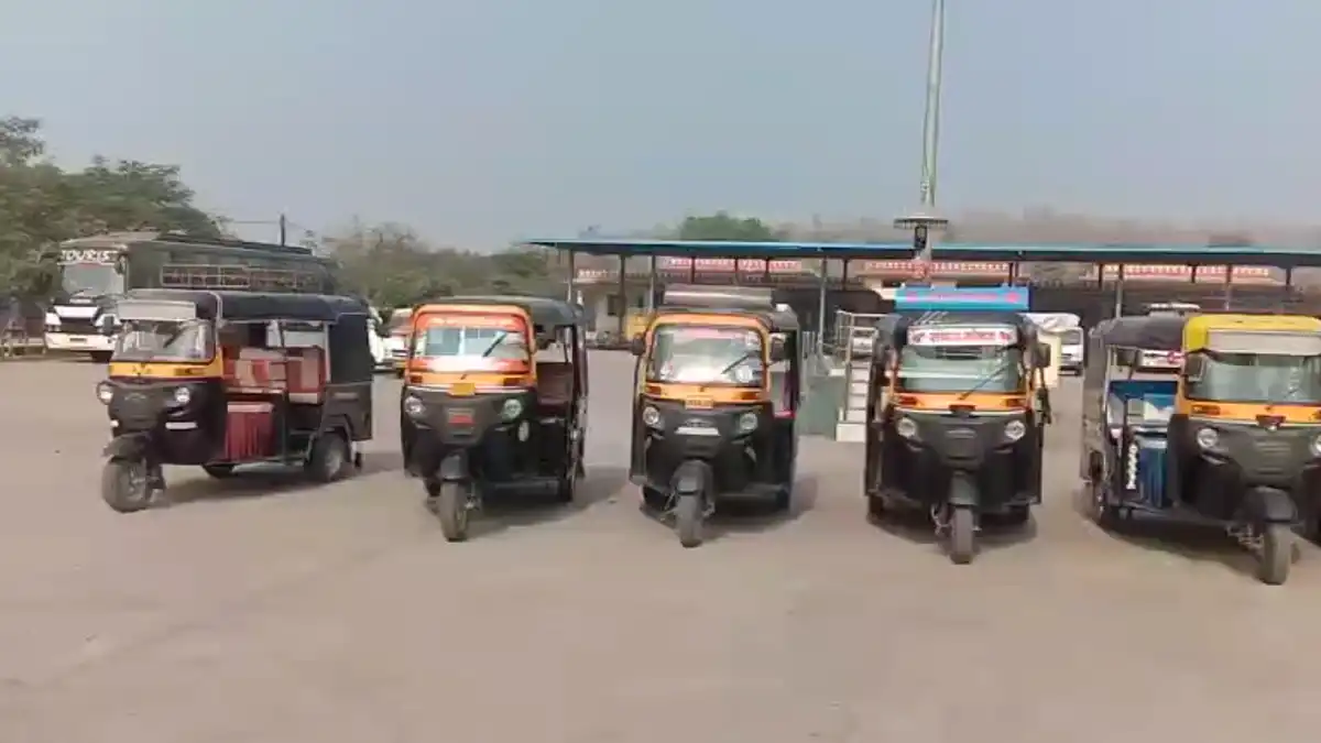 ड्राइवर के हड़ताल पर चले जाने से यात्रियों की नए वर्ष के पहले दिन ही बड़ी फजीहत हुई