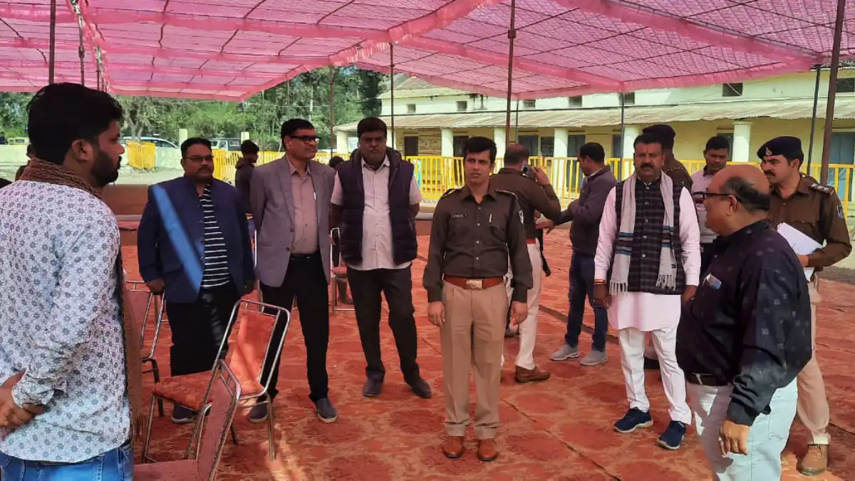 महामहिम राज्‍यपाल श्री मंगुभाई पटेल आज जमुनिया कला में विकसित भारत संकल्‍प यात्रा में शामिल होंगे