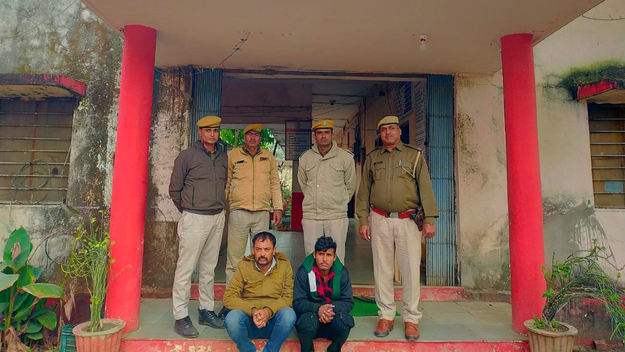 प्रतापगढ़ अवैध ब्राउनशुगर की तस्करी करते हुए दो अभियुक्तो को किया गिरफ्तार, वाहन को किया जब्त