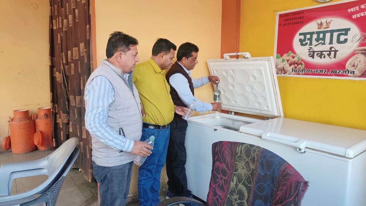 खाद्य एवं औषधि प्रशासन विभाग द्वारा की गई छापामार कार्यवाही