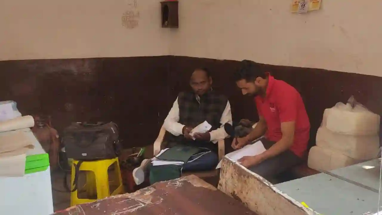 खाद्य सुरक्षा प्रशासन की कार्रवाई, छः संस्थानों से लिये सेम्पल