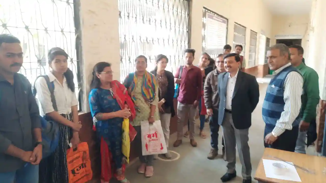अभ्‍यर्थियों की काउन्‍सलिंग और दस्‍तावेजों के सत्‍यापन में निर्धारित प्रक्रिया का पालन करें-श्री जैन 