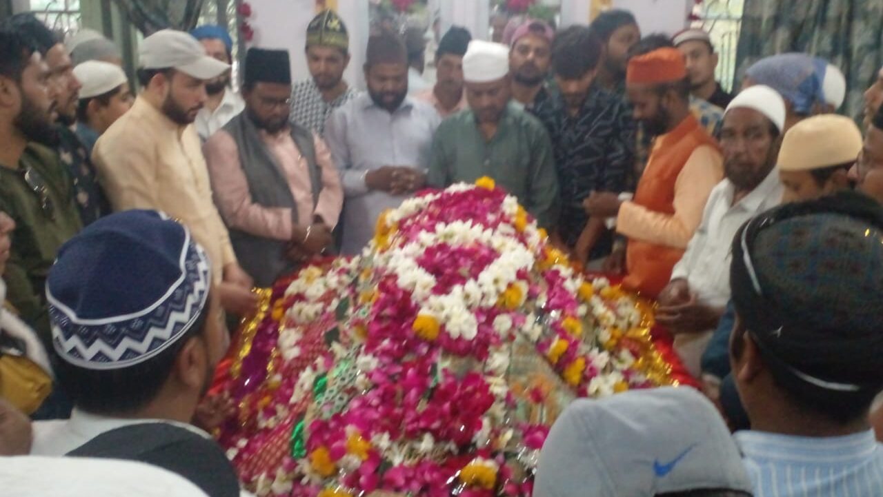 प्रतापगढ़ सागर गुमनामी का 37 वर्ष हर्षोल्लाह एवं हकीकत के साथ मनाया जा रहा है