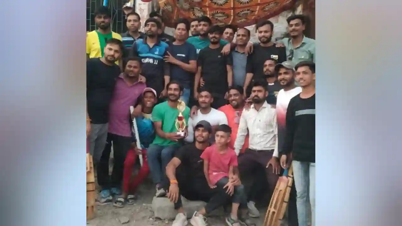 शर्मा 11 ने सिक्सर 11 को हराया