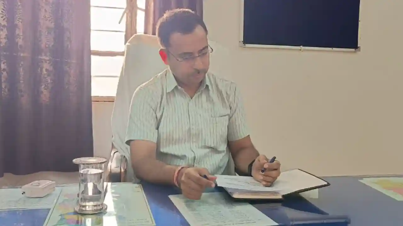 अरनोद उपखंड अधिकारी विमलेंद्र सिंह राणावत ने किया अपना पदभार ग्रहण