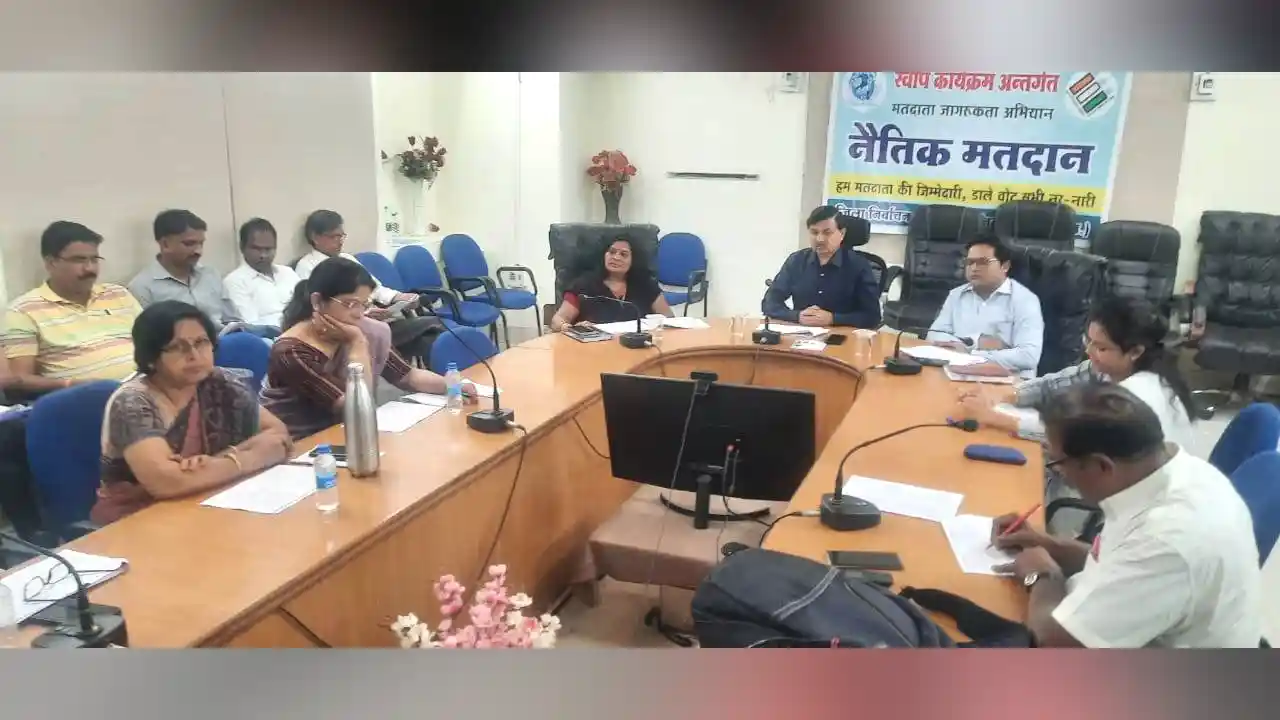 मतदान दलों को निर्वाचन सम्‍बंधी प्रशिक्षण देने वाले मास्‍टर ट्रेनर्स का प्रशिक्षण सम्‍पन्‍न