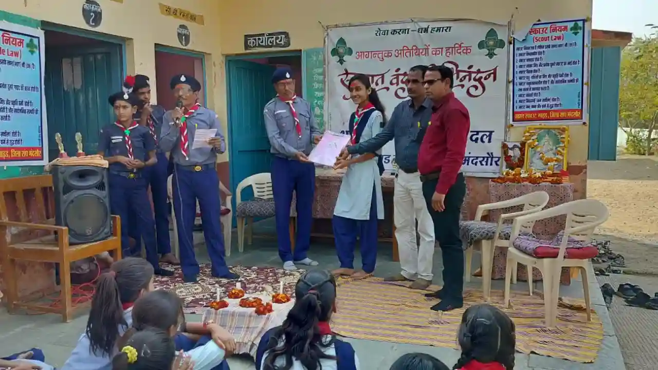 कर्तव्यनिष्ठा, इमानदारी कि मिसाल, शिक्षक गिरधारीलाल भावसार, 31 मार्च को हो रहे हैं सेवानिवृत्त