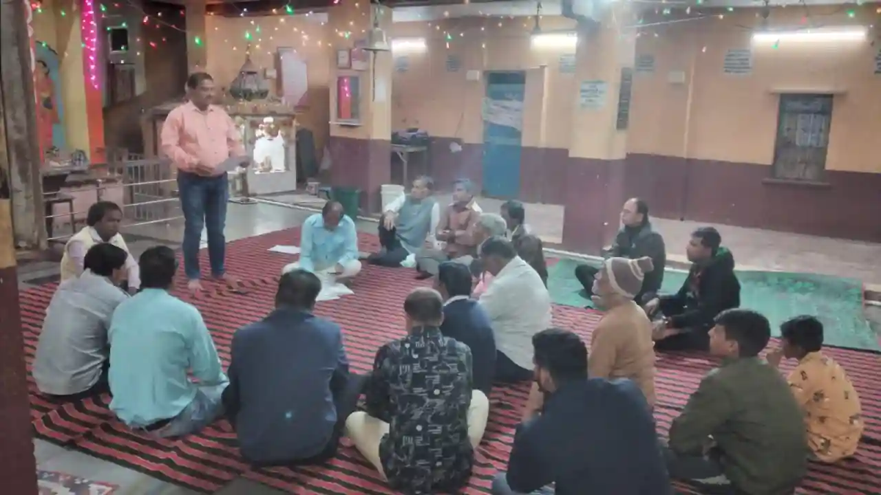 प्रतापगढ़ आगामी पर्वो को लेकर सालवी समाज की बैठक आयोजित हुई