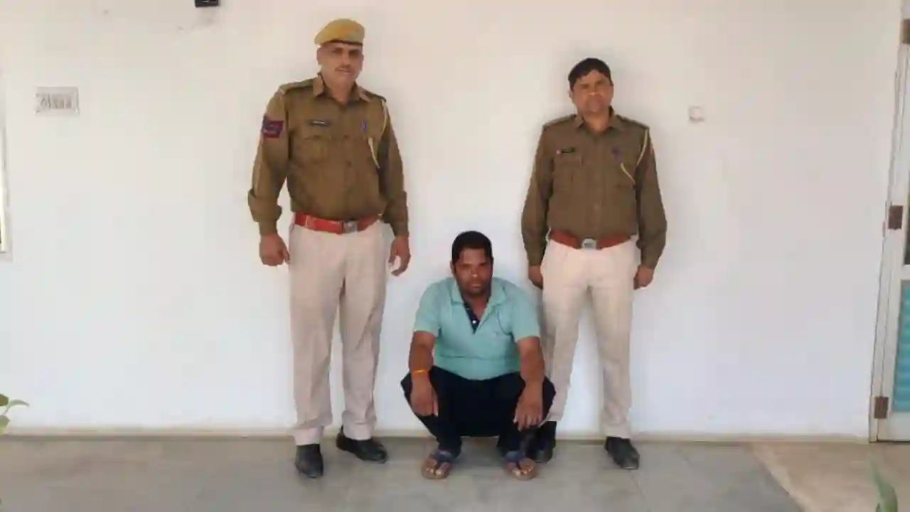 पुलिस थाना प्रतापगढ द्वारा अवैध जुआ सट्टा के खिलाफ कार्यवाही 01 अभियुक्त गिरफ्तार