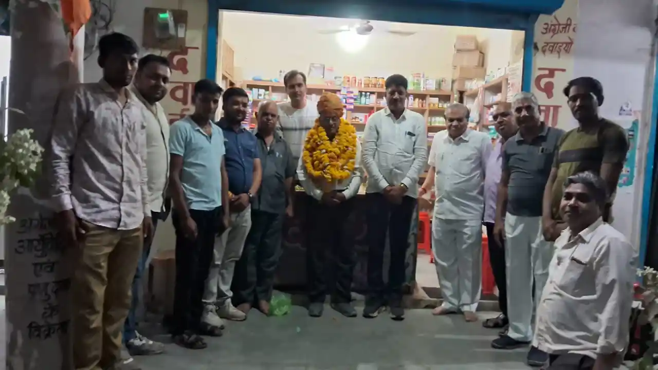प्रेस क्लब एवं सद्भावना समिति ने श्री कछावा का मनाया जन्मदिन