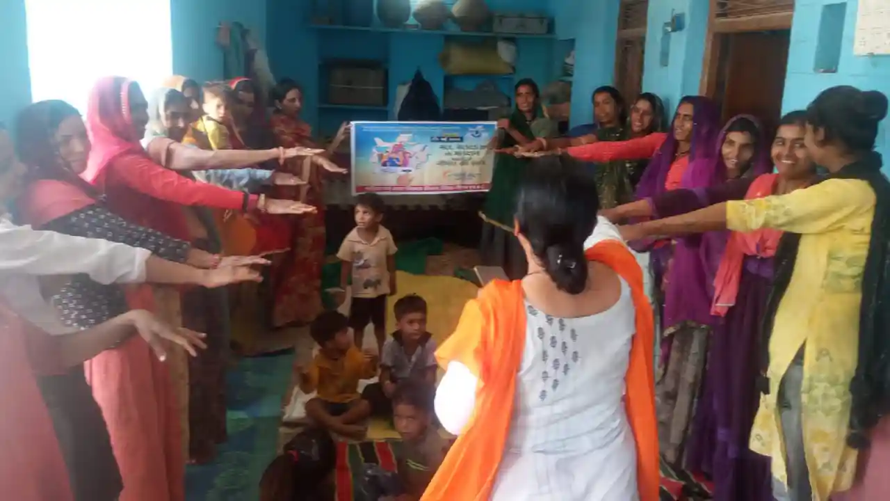महिलाओं को दिलाया मतदान करने का संकल्‍प