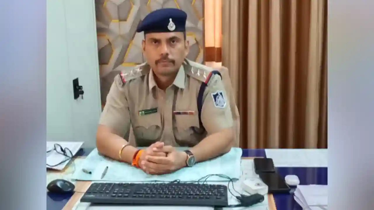 नवागत टी आई पुष्पेंद्र सिंह राठौड़ को नीमच सिटी थाना प्रभारी बनाया गया है।