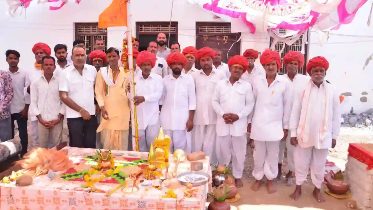 बारावरदा प्राण प्रतिष्ठा से पहले धूमधाम से निकाली कलश यात्रा