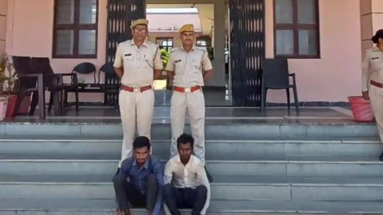 प्रतापगढ़ हत्या के मामले में दो अभियुक्तों को किया गिरफ्तार