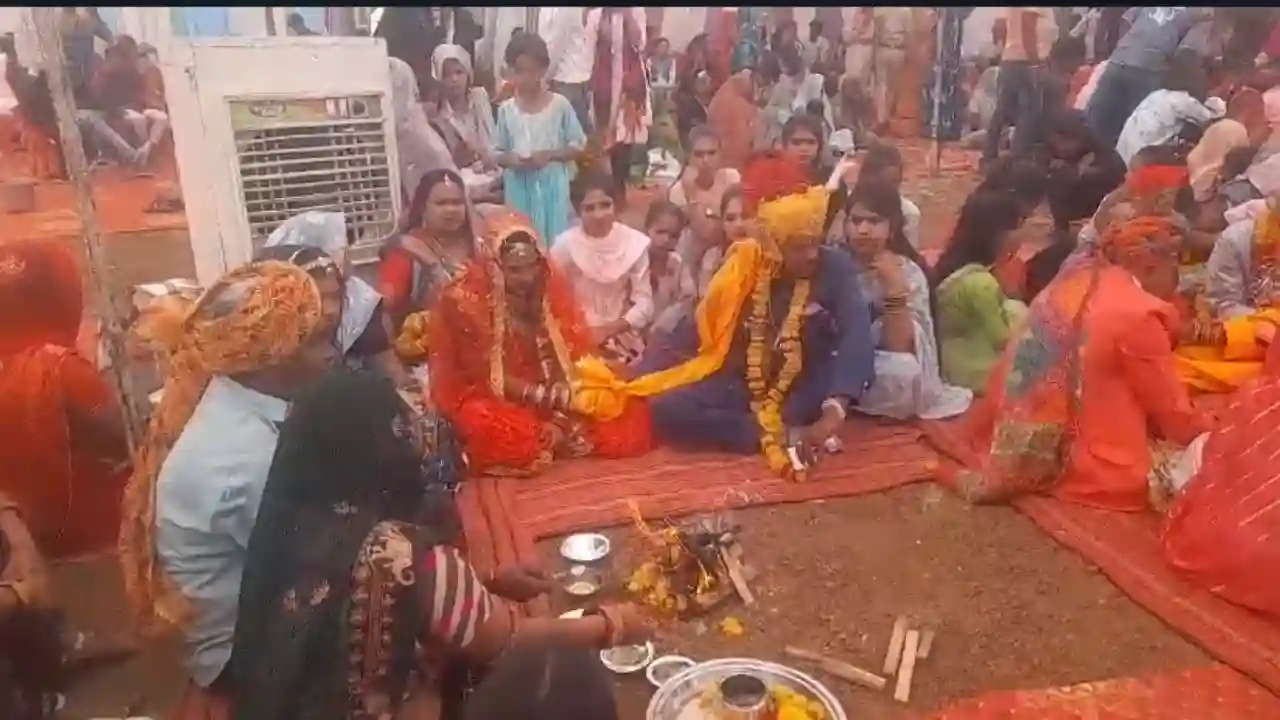 प्रतापगढ़ जयवंता वेलफेयर फाउंडेशन द्वारा सर्वधर्म सर्वे जातीय विवाह सम्मेलन संपन्न हुआ