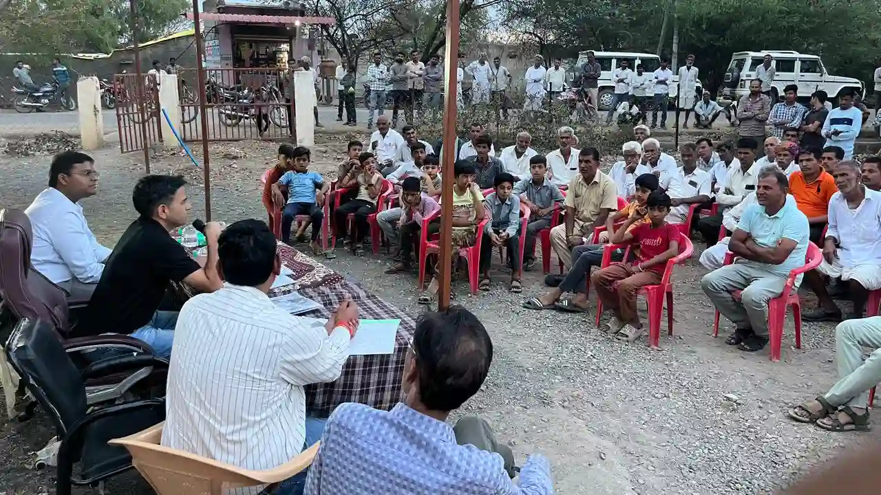 आगामी 13 मई को मतदान दिवस के दिन सभी मतदाता मतदान अवश्य करें : कलेक्टर