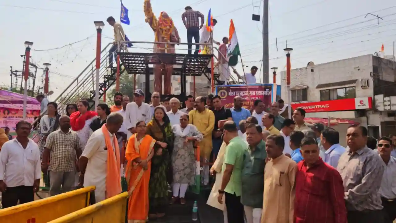 शोषित, पीड़ित, अशिक्षित लोगों की आवाज बने अंबेडकर - विपिन जैन