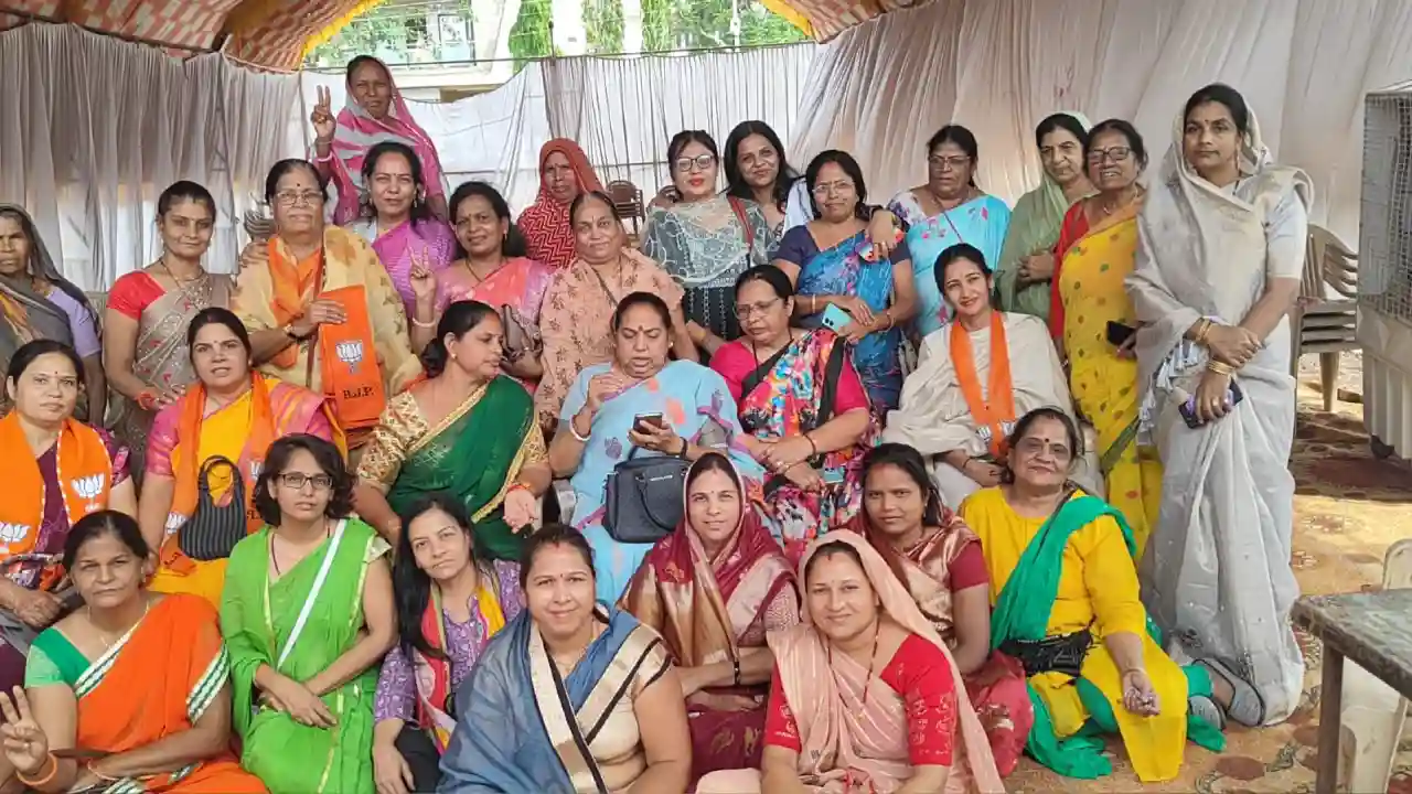 भाजपा कार्यालय पर महिला मोर्चा के कामकाजी बैठक का आयोजन