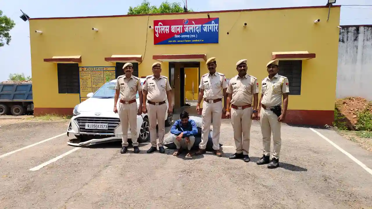 प्रतापगढ़ जिले के जलोदा जागिड़ मे 56 किलोग्राम अवैध डोडाचुरा का परिवहन करते हुए 01 अभियुक्त को किया गिरफ्तार