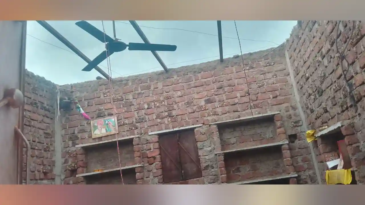 प्रतापगढ़ गांव सुहागपुरा की पंचायत सेमलिया मे तेज आंधी तूफ़ान से ग्रामीणों का हुआ नाफा नुक्सान