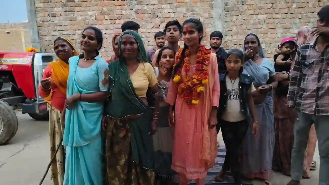 प्रतापगढ़ जिले के छोटे से गांव मे रहने वाली बालिका ने मारी बाजी