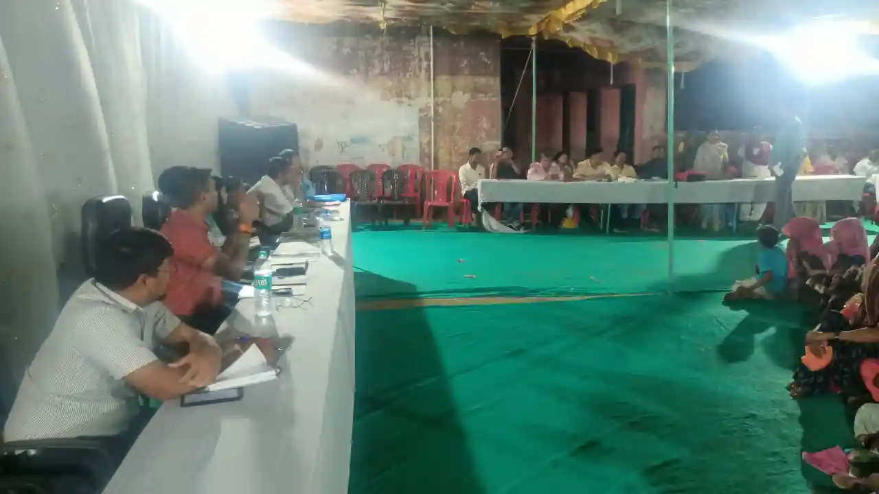 प्रतापगढ़ संभागीय आयुक्त की रात्रि चौपाल के बाद आंगनवाड़ी हुई अतिक्रमण मुक्त