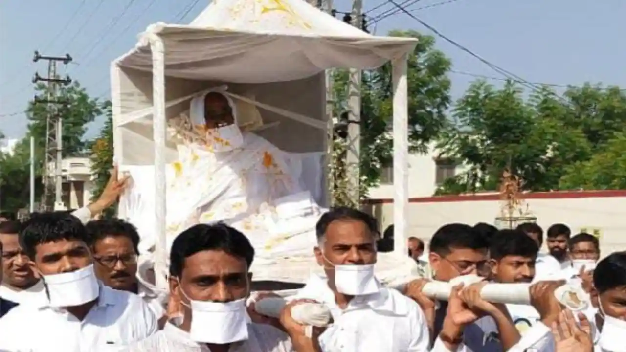 जिनशासन का एक सितारा ओर अस्त हुआ, दुर्घटना मे जैन संत श्री मदन मुनी का हुआ देहांत