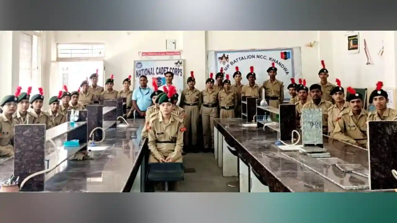 सिकलसेल एनीमिया और थैलेसीमिया पर एनसीसी कैडेट द्वारा आयोजित जागरूकता कार्यक्रम संपन्न