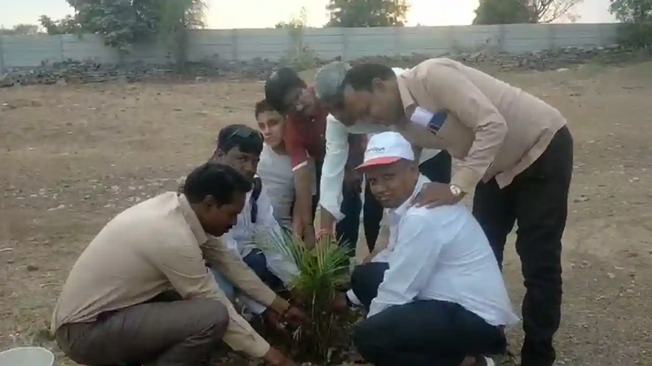 माता शबरी के आशीर्वाद के साथ कल्याण कमलमय समर्थक समिति ने किया वृक्षारोपण का आगाज।