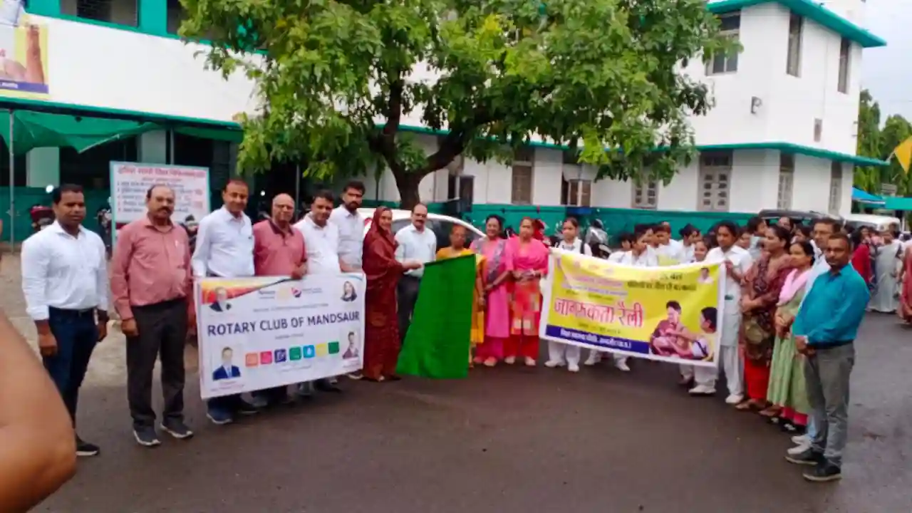 नपा अध्‍यक्ष श्रीमती गुर्जर ने पल्‍स पोलियों अभियान जागरूकता रैली को हरी झंडी दिखाकर किया रवाना