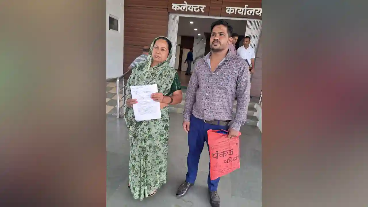 नीमच जिले के बघाना थाने का एक मामला ऐसा सामने आया बयान के दौरान पुलिस कर्मी द्वारा की गई मारपीट