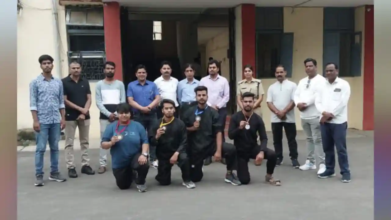 10 वीं राज्य स्तरीय सीनियर पेंचक सिलाट मार्शल आर्ट प्रतियोगिता में मंदसौर के चार खिलाड़ियों ने जीते पदक