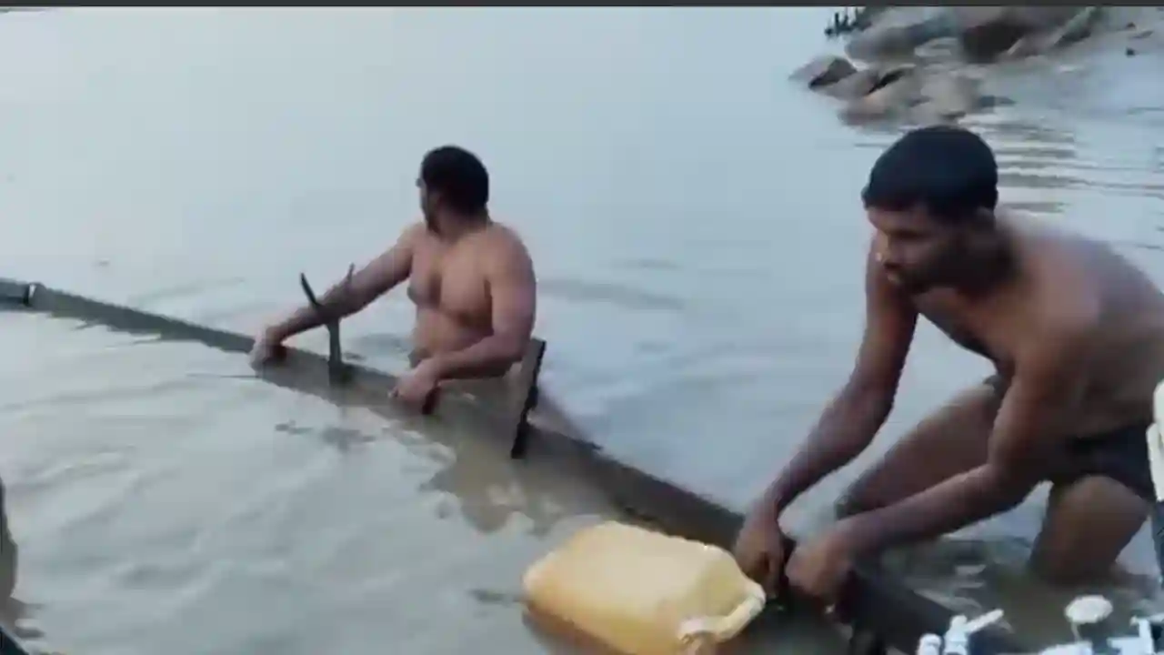 सहायक प्रबंधक की टीम द्वारा बड़ी कार्रवाई 3 क्विंटल मछली और इंजन बोट को जप्त किया