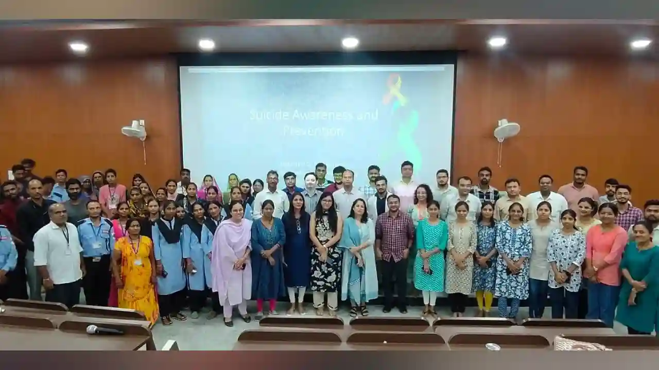 आत्‍महत्‍या के प्रति जन जागरूकता एवं रोकथाम के लिए कार्यशाला सम्‍पन्‍न