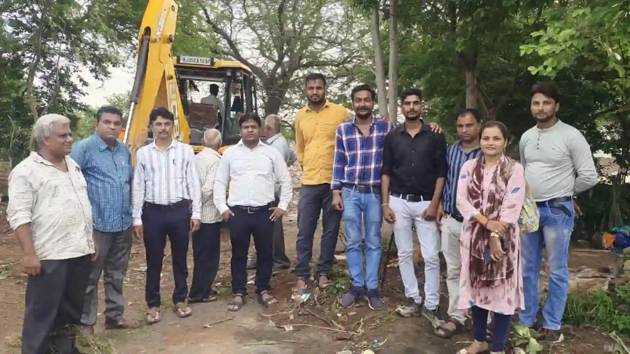 प्रशासन ने की अतिक्रमियों के खिलाफ कड़ी कार्रवाई