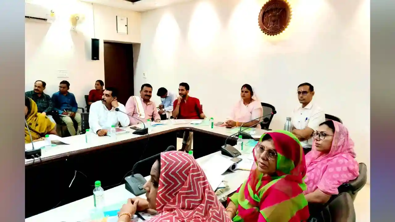 जिला पंचायत की साधारण सभा की बैठक सम्पन्न