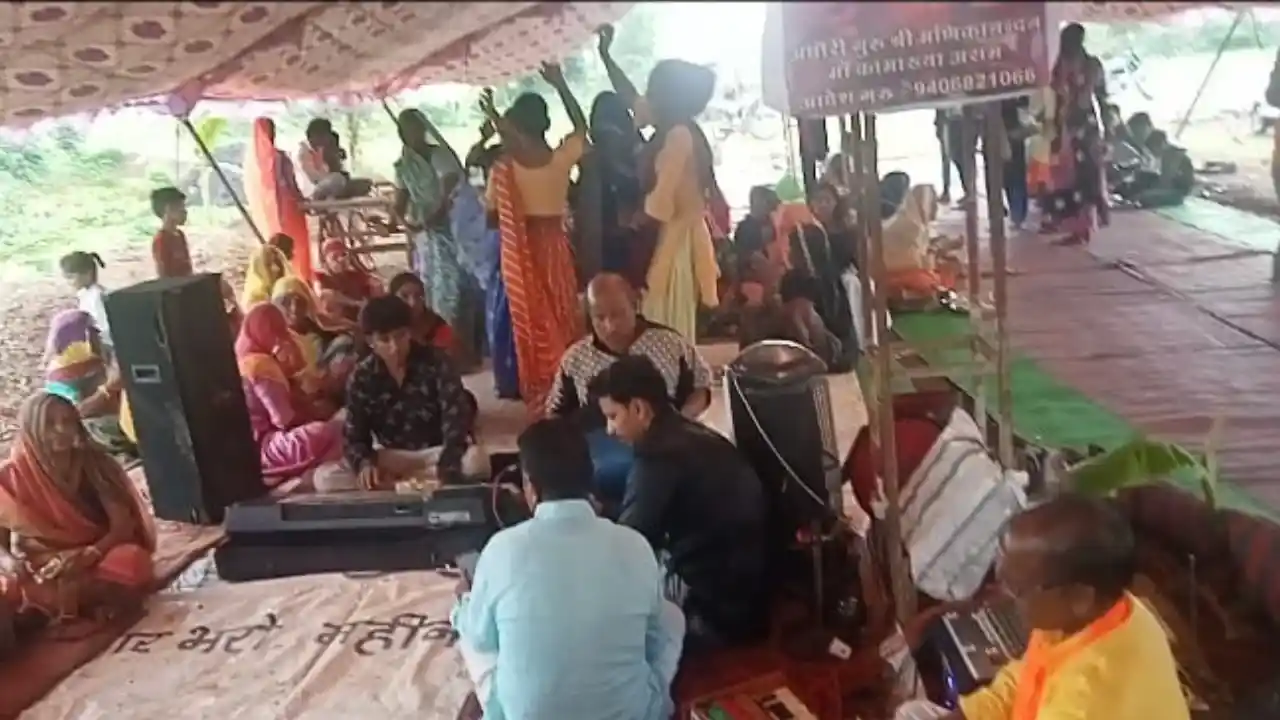 गुरु पूर्णिमा के अवसर पर चमत्कारी बालाजी मैं भजनों के साथ हुआ विशाल भंडारे का आयोजन !
