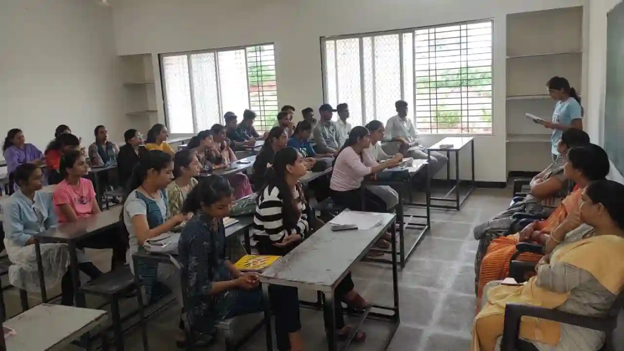 महाविद्यालय जीरन में भाषण प्रतियोगिता में प्रथम लक्ष्मी माली दूसरा स्थान विजयलक्ष्मी शर्मा ने और तीसरे स्थान पर वैदिक जाट रही।