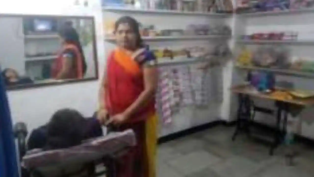 स्‍वसहायता समूह से जुडकर आर्थिक स्‍वालम्‍बन की और अग्रसर है ग्राम कानका की महिलाए
