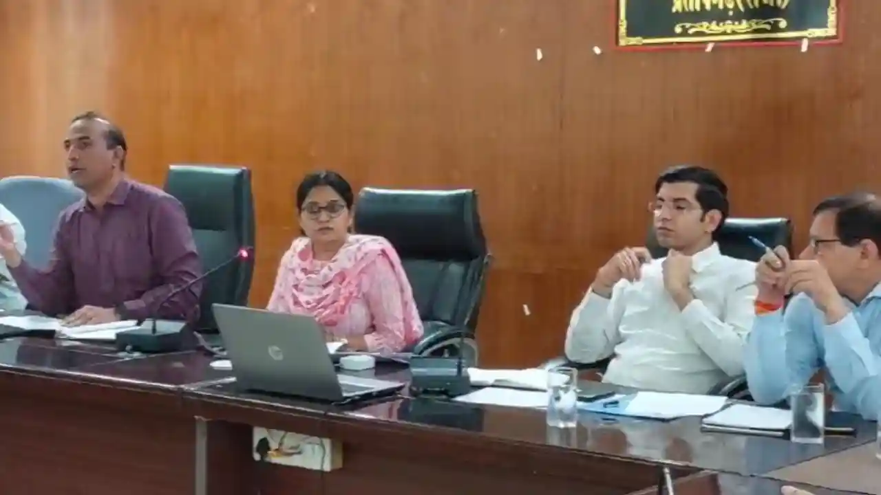 हरियालो राजस्थान को लेकर जिला कलक्टर ने ली बैठक