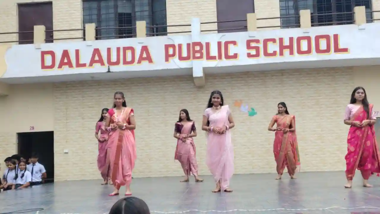 दलौदा पब्लिक स्कूल, दलौदा में संस्कृत दिवस का हुआ आयोजन