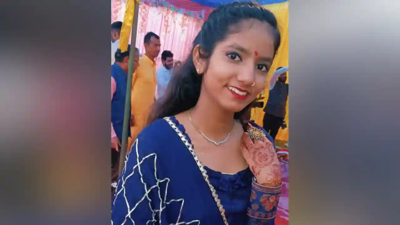 मनासा की बेटी कुमकुम का सुपर 100 में हुई सिलेक्ट