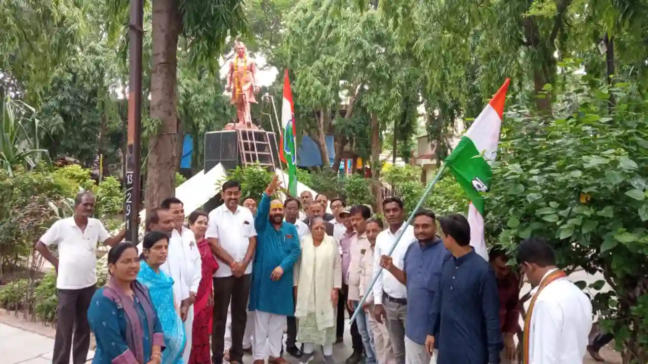 देश तोड़ने वाली ताकतो से सावधान रहने की आवश्यकता- विधायक विपिन जैन