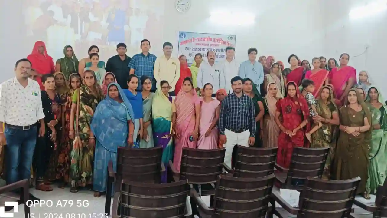 लाडली बना के तहत कार्यक्रम संपन्न, नगर परिषद मल्हारगढ़ जनपद पंचायत मल्हारगढ़ में सीएम श्री यादव का लाइव प्रसारण सुनाओ देखा है